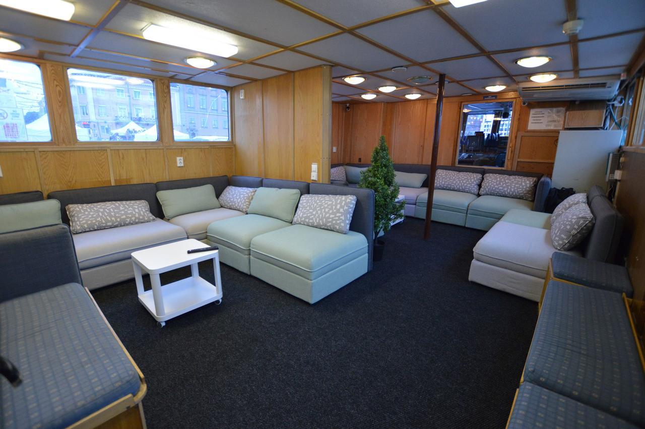 Hotellilaiva Muikku Hotelboat Muikku Botel