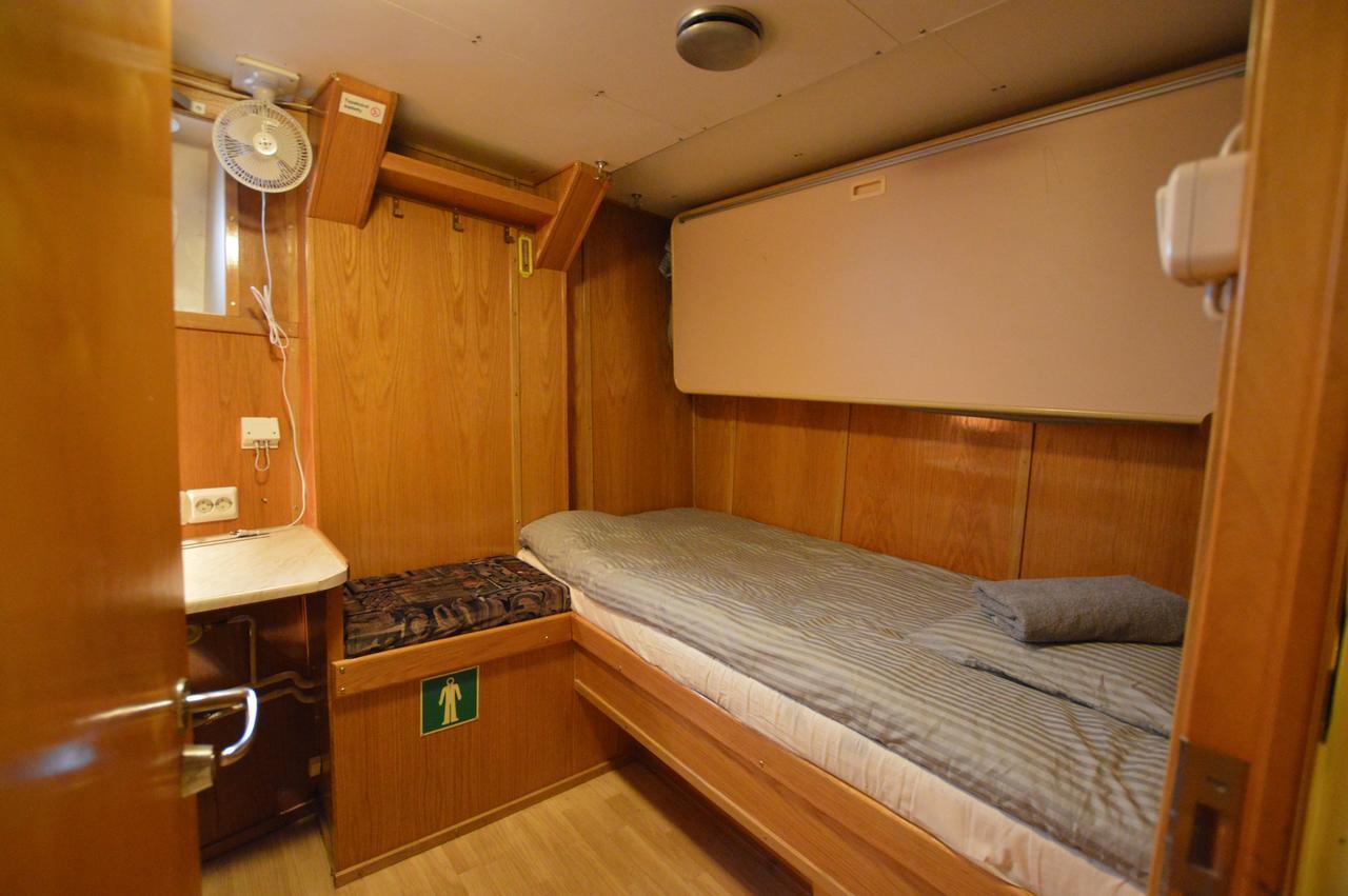 Botel Hotellilaiva Muikku Hotelboat Muikku *