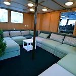 Hotellilaiva Muikku Hotelboat Muikku
